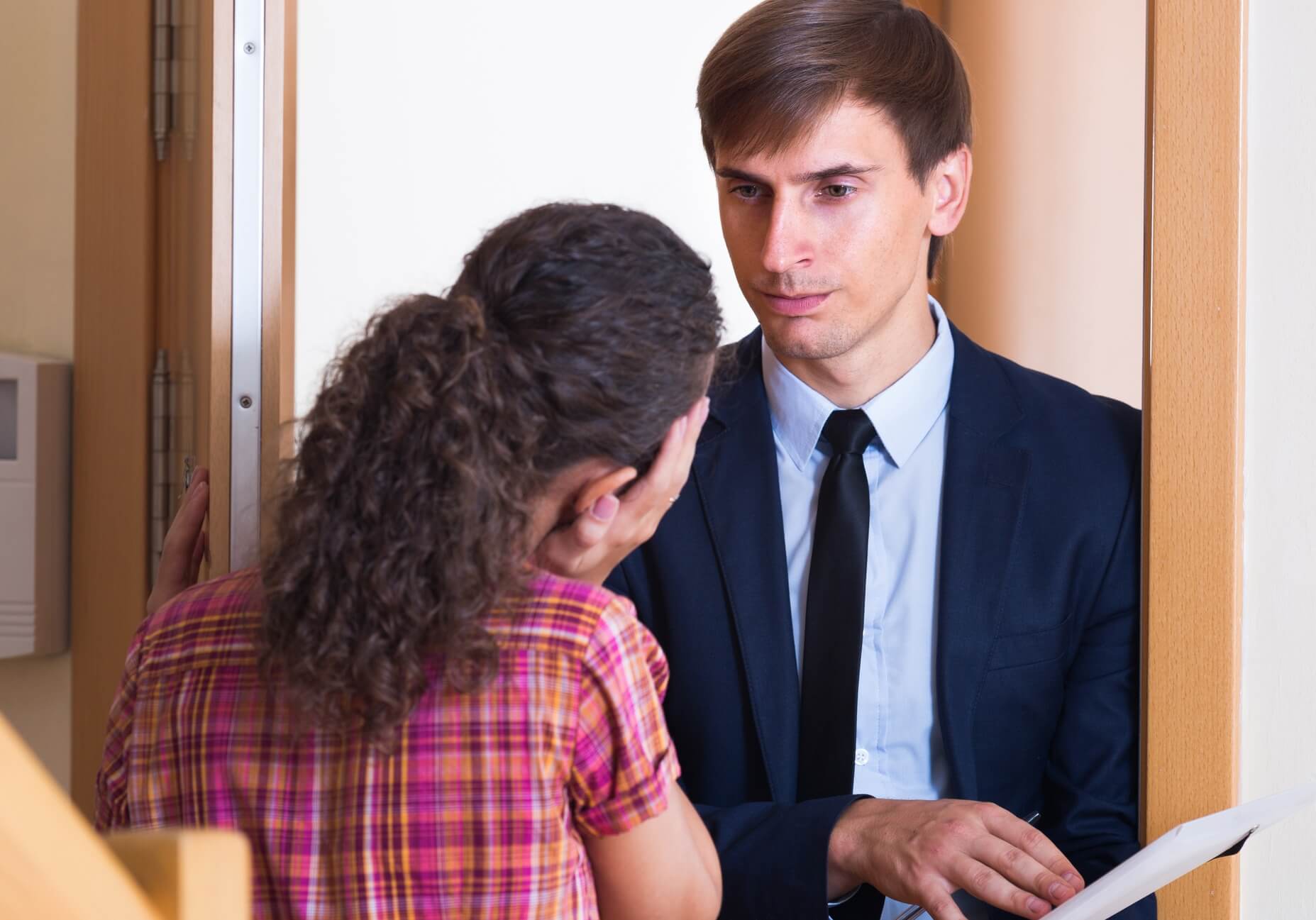 When Should a Landlord Hire a Lawyer? Landlords Should Hire an Attorney